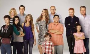 摩登家庭第九季-最摩登的这家人,原来也逃不过时光…… 摩登家庭第九季-最摩登的这家人,原来也逃不过时光……